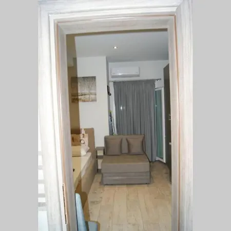 Cozy House Apartment